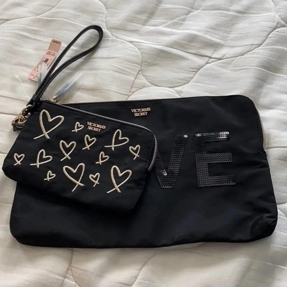 Victoria's Secret LOVE Wristlets Set of 2 NWT - Picture 5 of 9